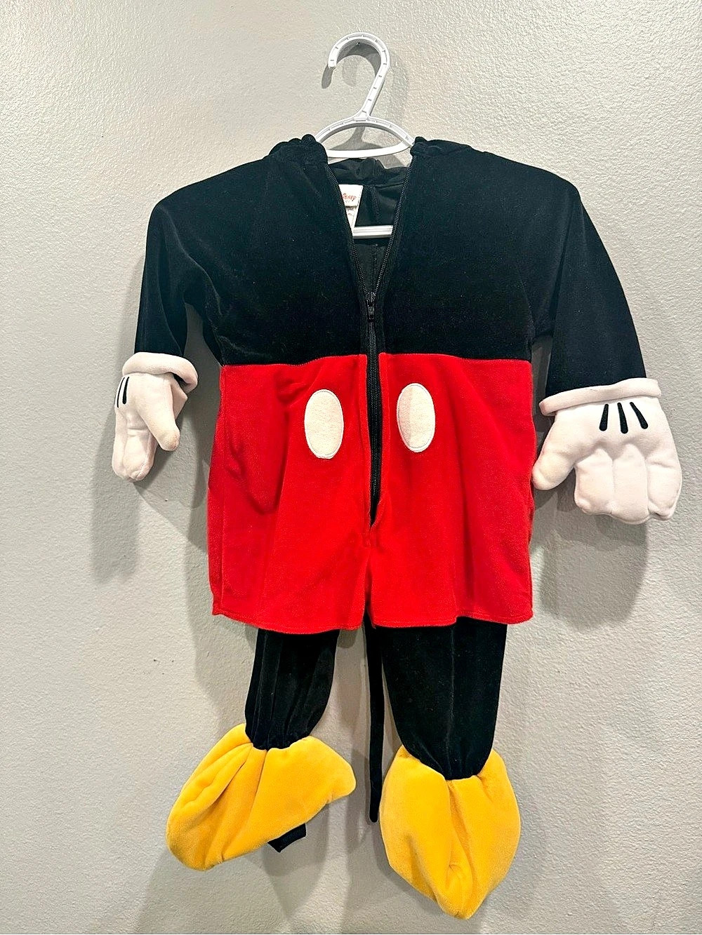 Disney Mickey Mouse costume Halloween Black & Red size 6-12 months